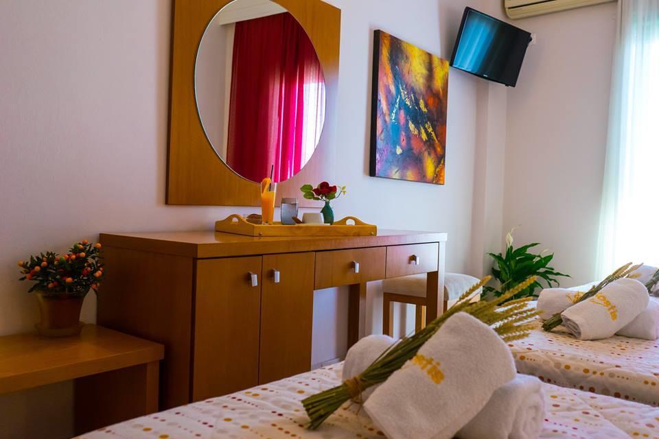 Hotel Kostis Skiathos Exterior foto